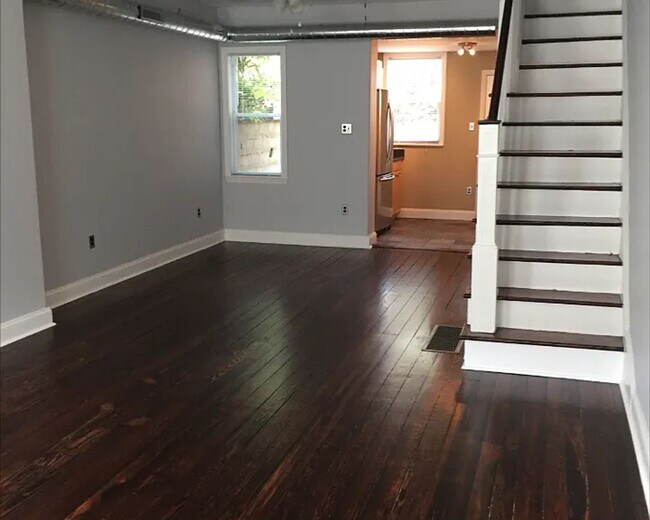 Foto del edificio - Charming South Philadelphia Rowhome