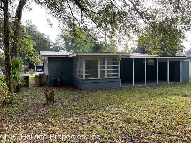 Building Photo - 3 br, 2 bath House - 2602 Pine Summit Drive