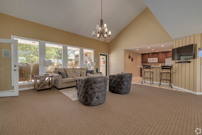 Interior Photo - Alexis Park Apartments