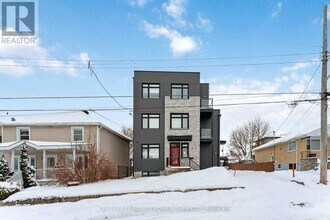 Building Photo - 280 Lévis Ave