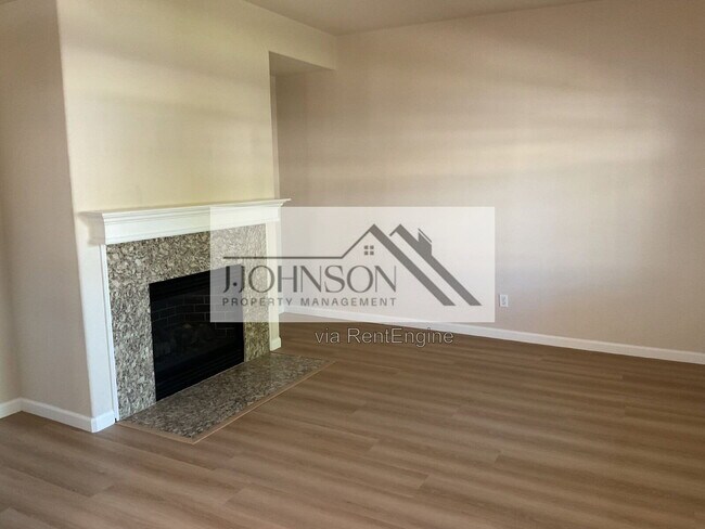 Building Photo - 2408 Victor Ct