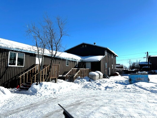 Foto del edificio - MUST SEE! | 1BR 1BA | Washer & Dryer | PAY...