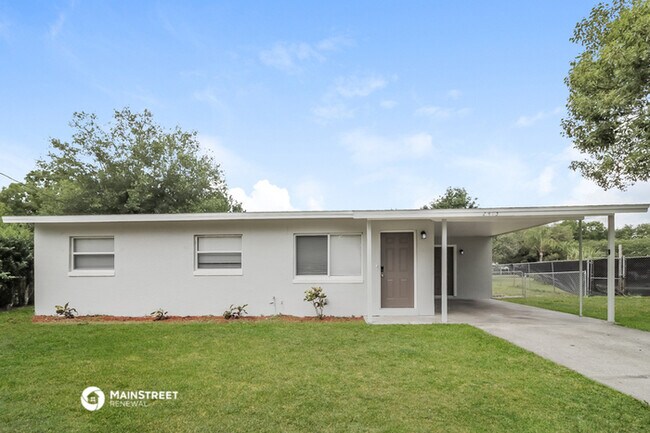 Building Photo - 2413 Bonneville Dr