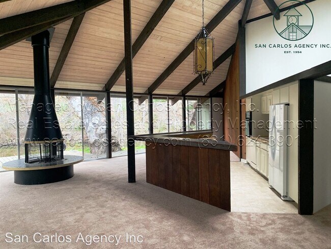 Building Photo - 3 br, 2 bath House - 35 C El Potrero