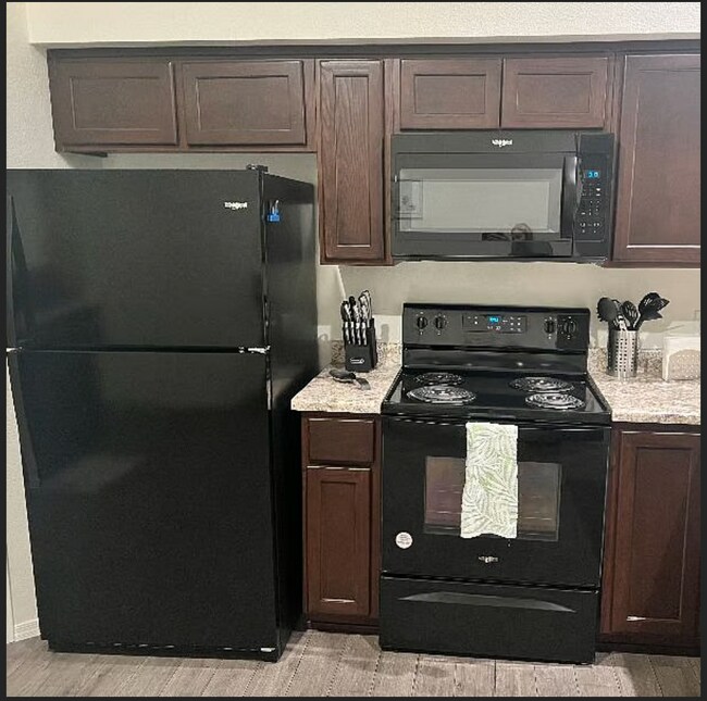 Foto del edificio - 7351 E 37th Pl