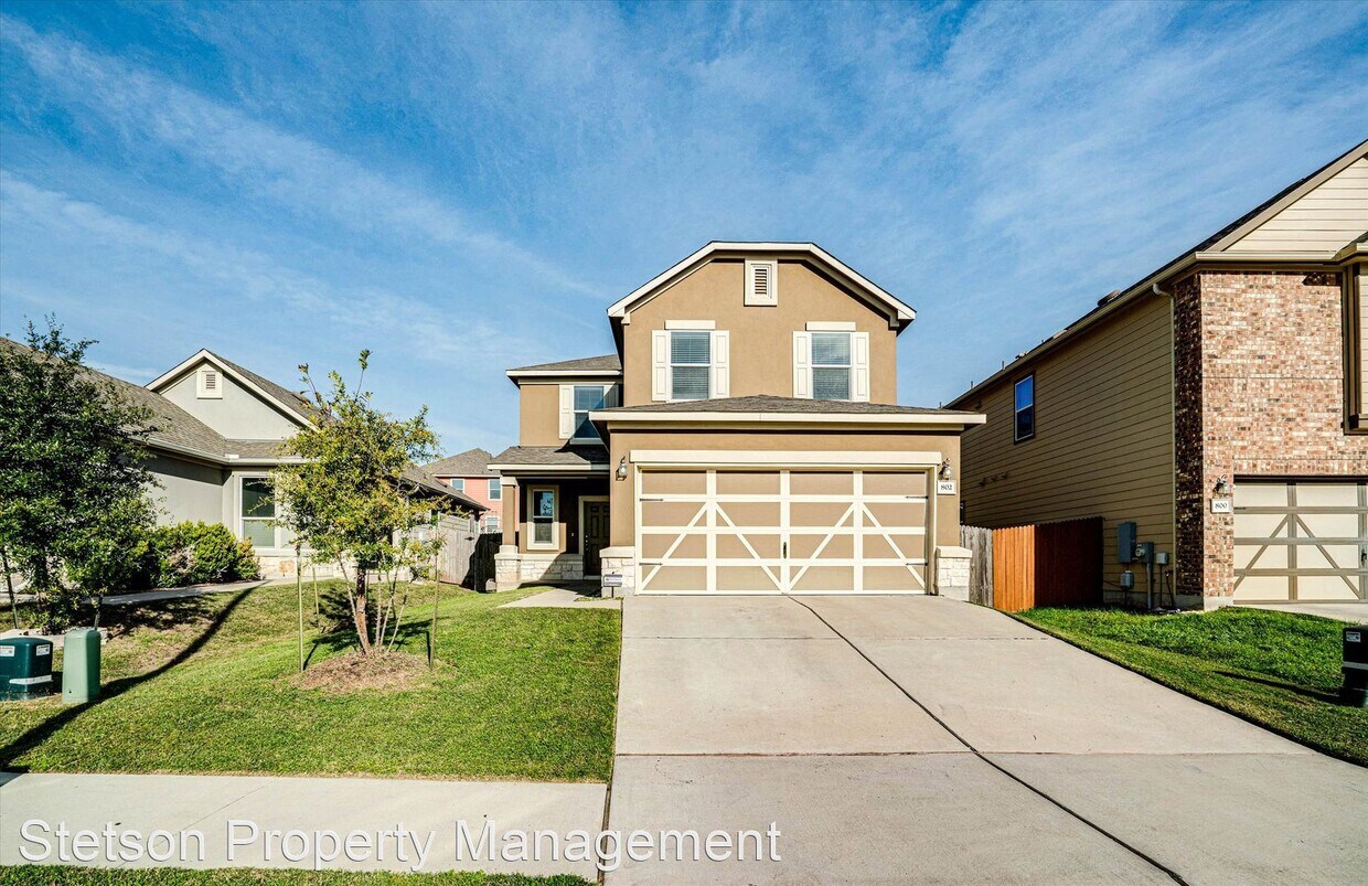 Primary Photo - 3 br, 2.5 bath House - 802 Thrasher Glade Dr