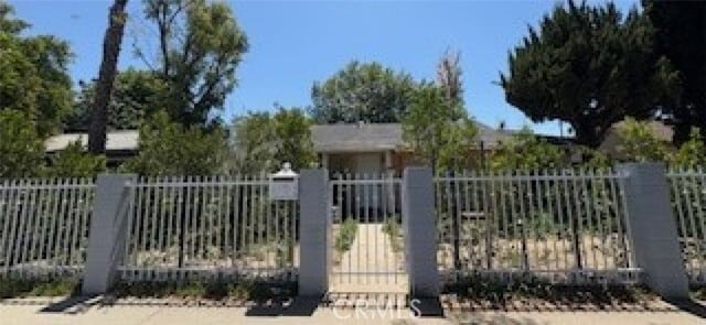 Building Photo - 17530 Saticoy St
