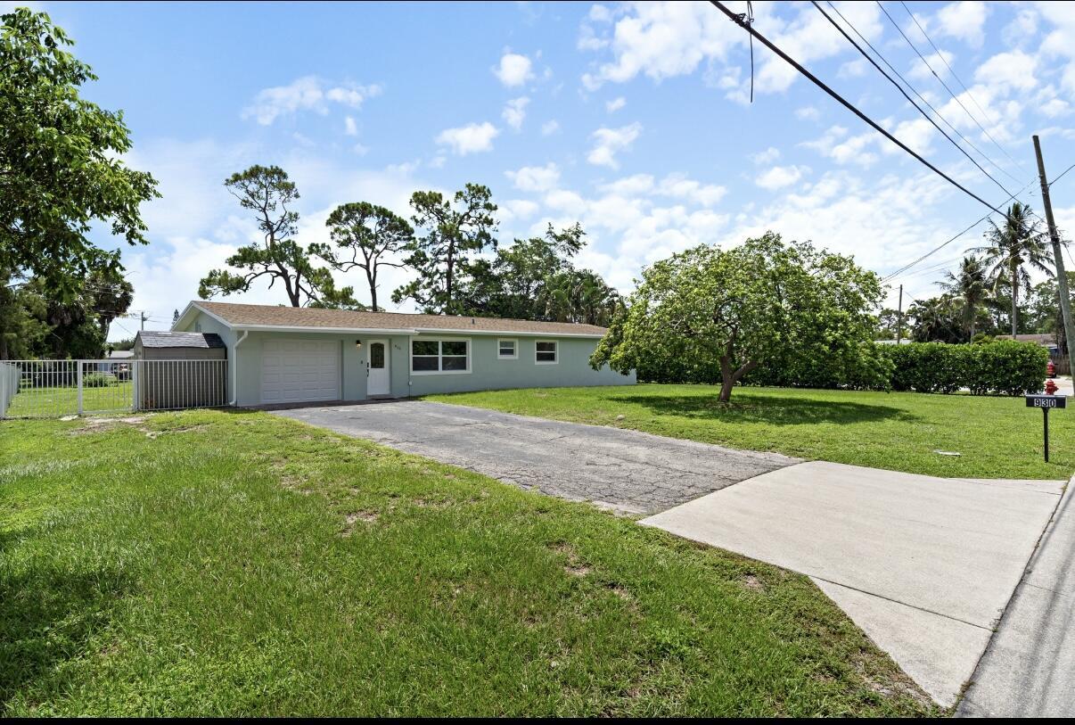 Primary Photo - 930 Rutherford Ln