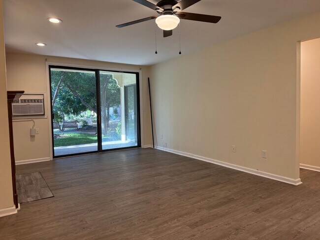 Foto del edificio - 13950 E Oxford Pl