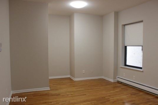 Building Photo - 2 br, 1 bath Apartment - 1215 Willow Ave # A