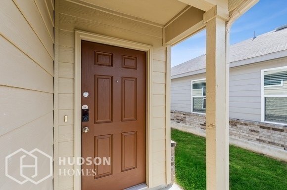 Foto del edificio - NOW AVAILABLE! 7528 Rose Robin Run Ct, Con...