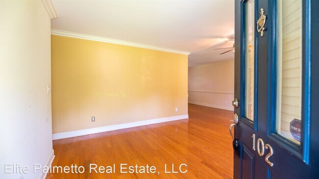 Foto del edificio - 3 br, 1.5 bath House - 102 Shirley Drive