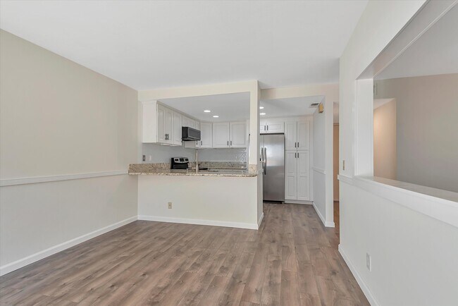 Foto del edificio - 6549 E Camino Vis