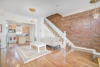 Building Photo - 1631 4th St NW