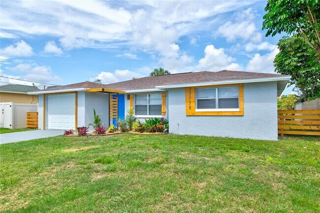 Building Photo - 13738 Coco Ave