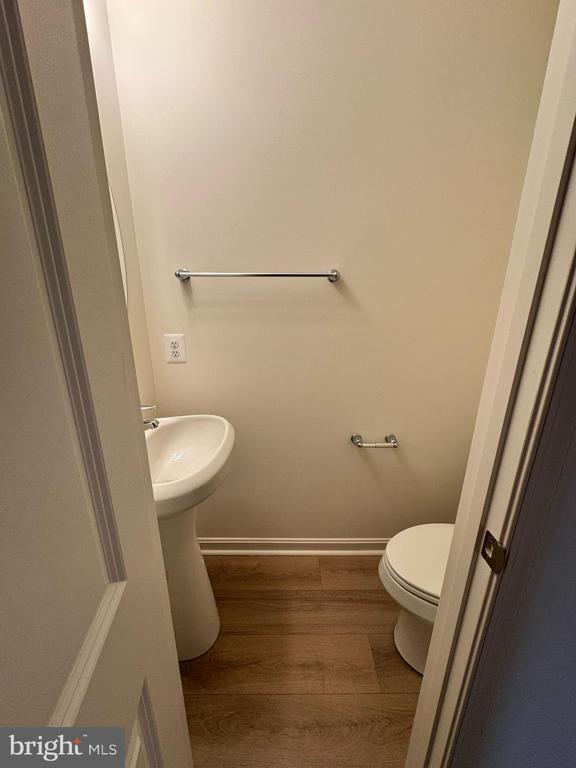 Foto del edificio - 2537 Westwind Blvd