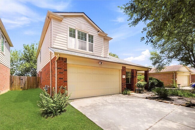 Foto del edificio - 727 Cypresswood Ridge
