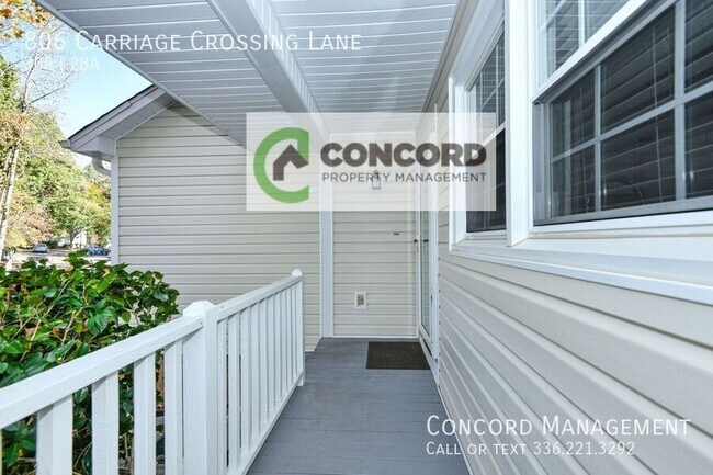 Foto del edificio - 806 Carriage Crossing Ln