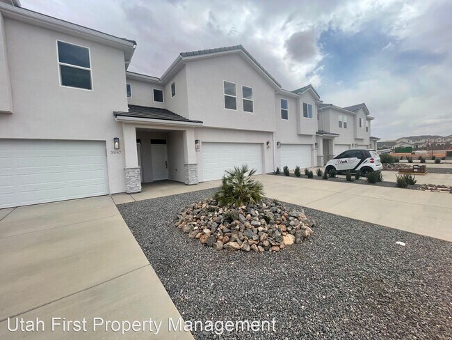 Building Photo - 3 br, 2.5 bath House - 3867 S Mustang Vall...