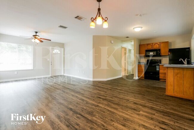Building Photo - 1260 Sheridan Dr NW