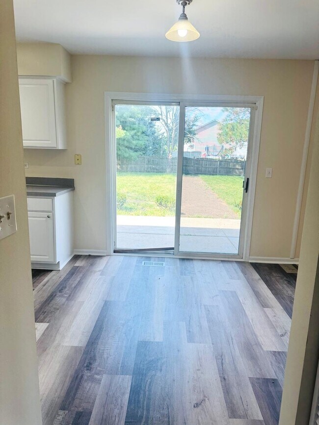 Foto del edificio - 2427 Durango Ln