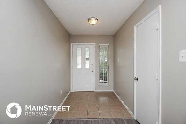 Building Photo - 1113 Glen Creek Dr