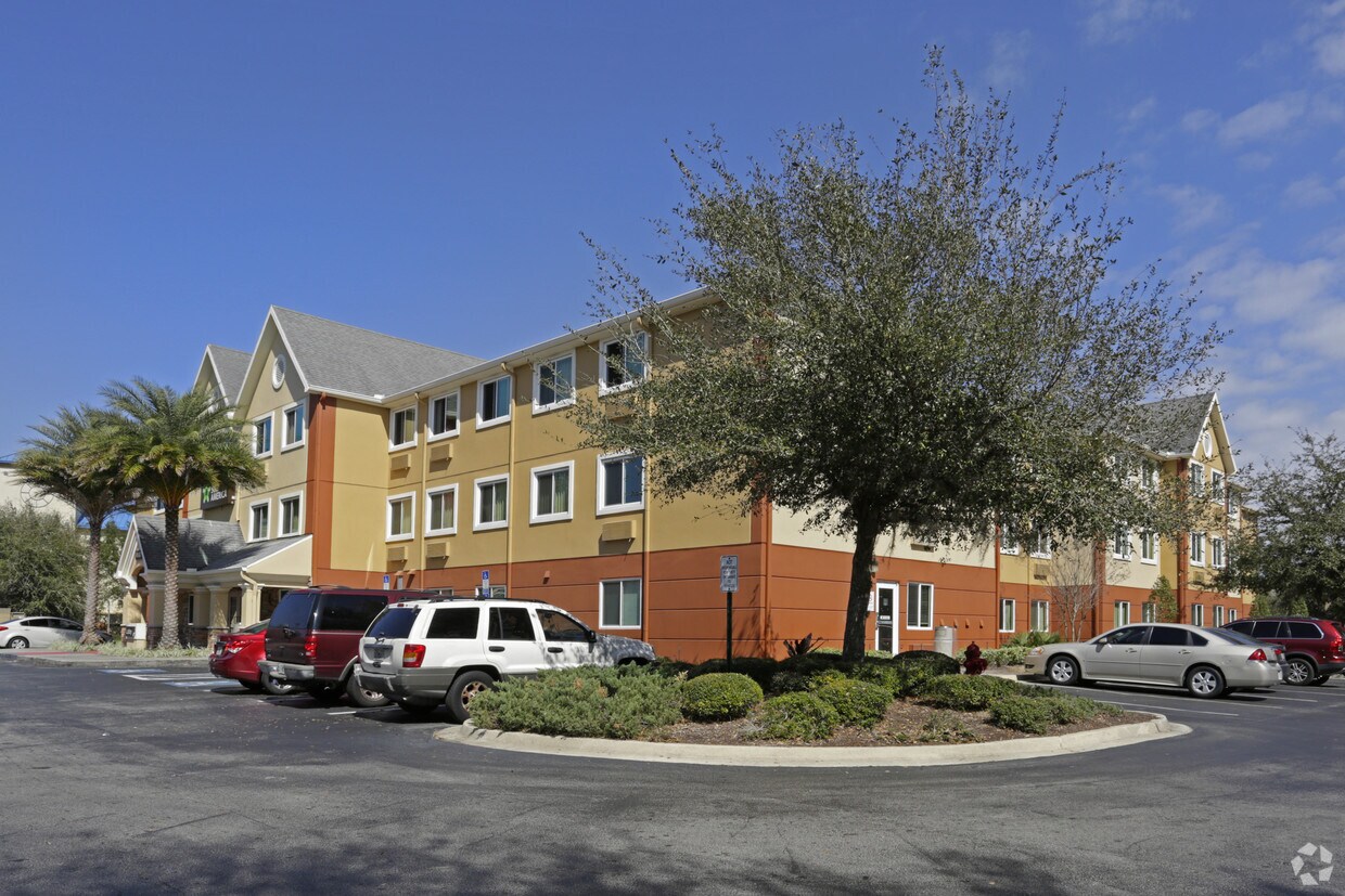 Furnished Studio Jacksonville Apartments in Jacksonville, FL