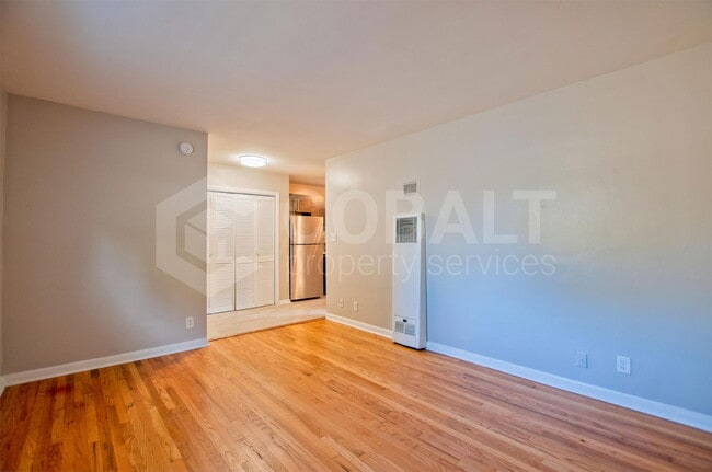 Building Photo - 767 Greenwood Ave NE