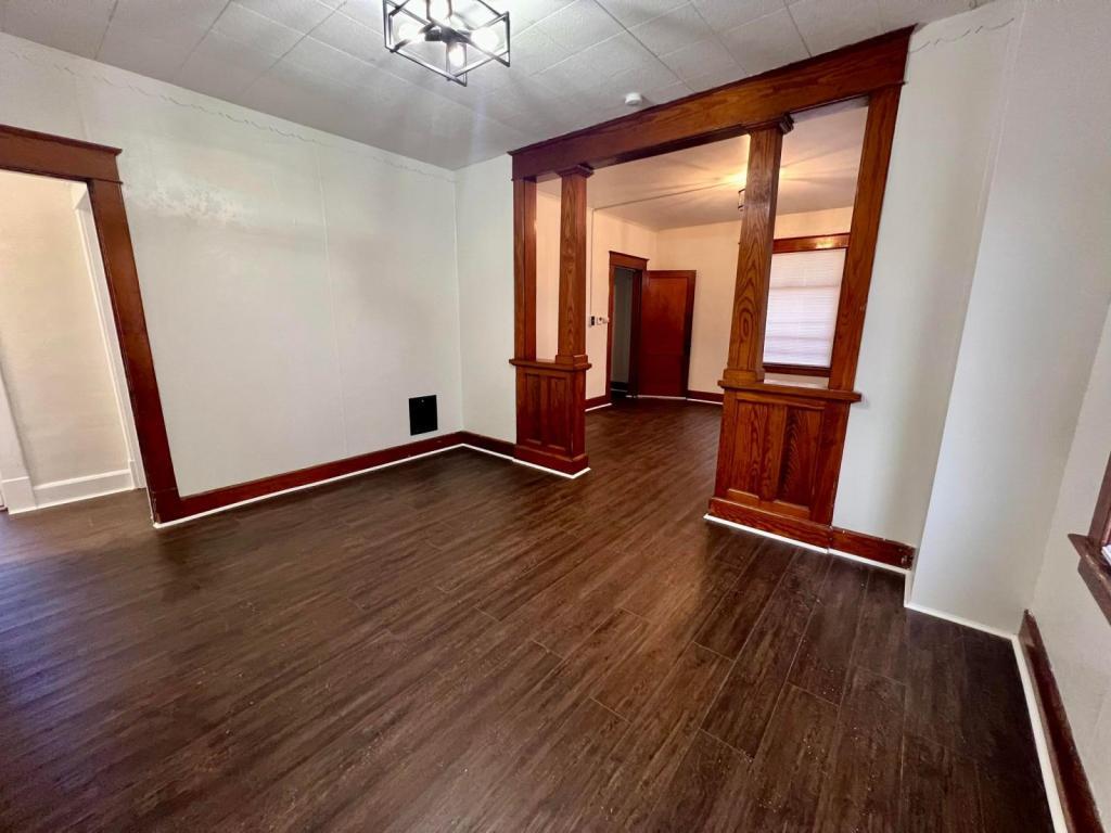 Foto principal - 301 Folts St