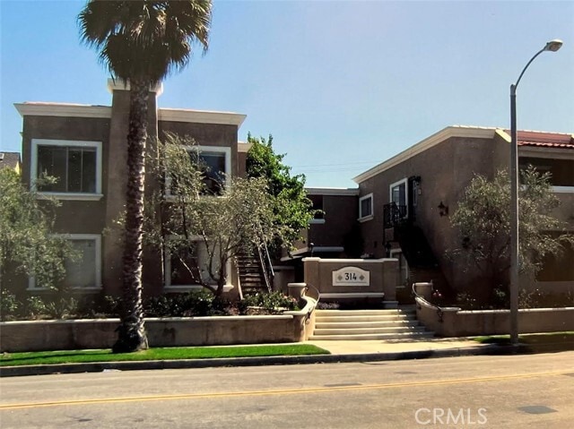 Primary Photo - 314 18th St