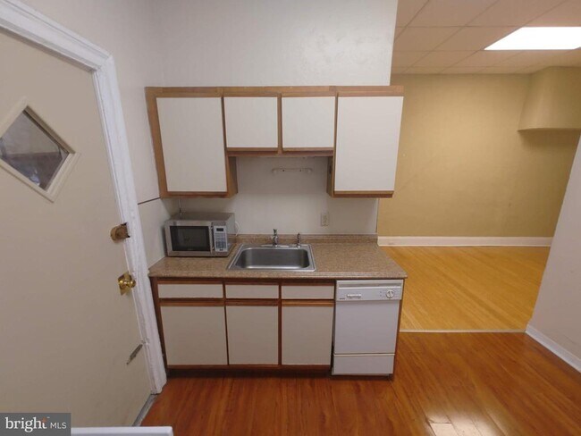 Foto del edificio - 4015 Pine St