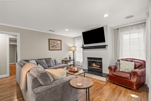 Foto del edificio - 5320 El Campo Ave