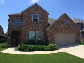Building Photo - 447 Dry Canyon Dr