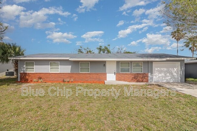 Building Photo - 921 Burn Dr NE