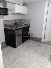 Building Photo - 168 Ross Dr