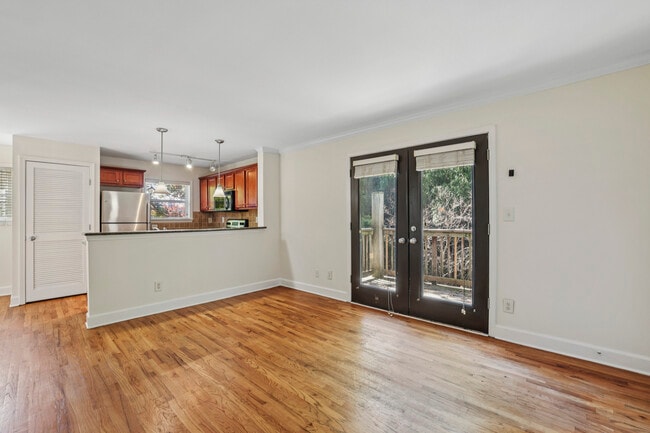 Photo - 48 Peachtree Ave NE Townhome