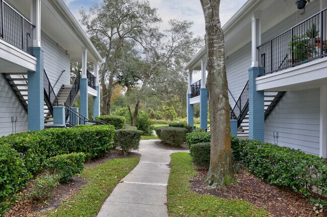 Building Photo - Tuskawilla at Winter Springs