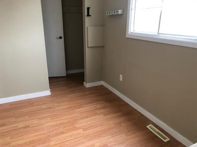 Photo du bâtiment - 4807-453A 53a St
