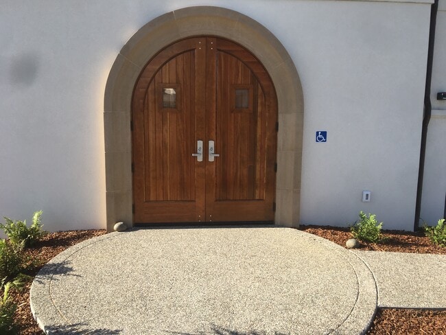 Beautiful arched Tuscany style door - 200 S 4th St