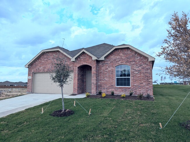 Photo - 426 Lone Star Dr House