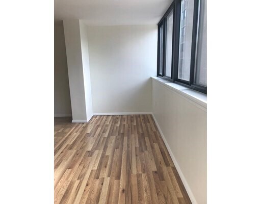 Foto del edificio - 9 Hawthorne Pl