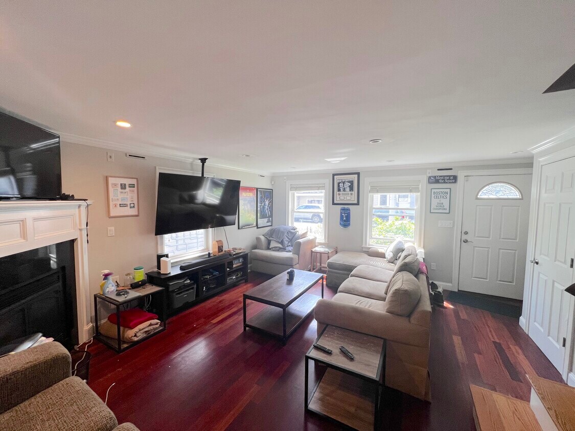 Primary Photo - 36 P St