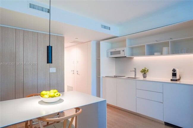 Foto del edificio - 291 Bal Bay Dr