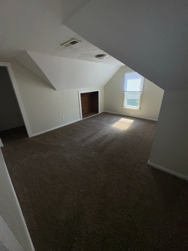 Building Photo - 315 Parker Ave