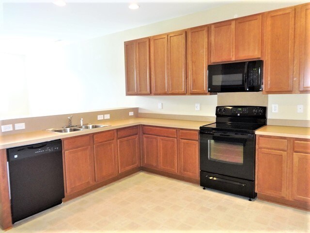 Foto del edificio - 1045 Waterside Landing Way