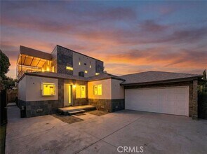 Building Photo - 18748 Collins St