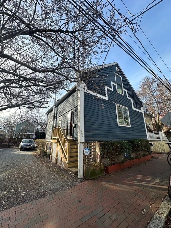 Building Photo - 508 Franklin St