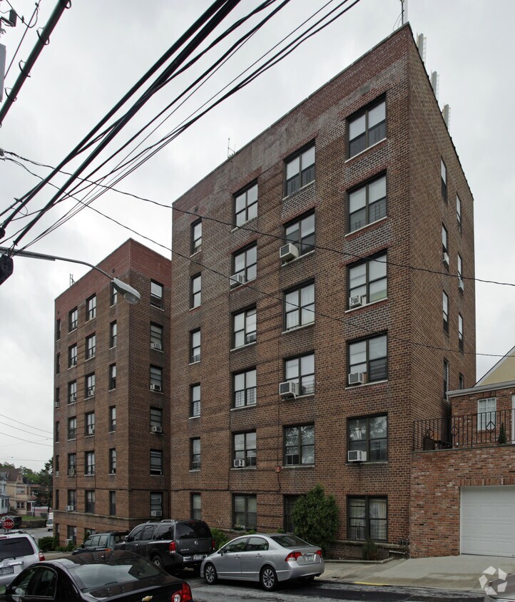 Foto del edificio - 4385 Vireo Ave