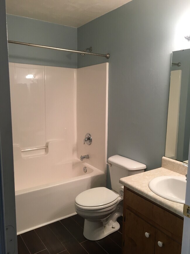 Building Photo - 111 J R Milton Rd