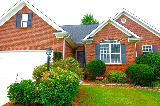 Building Photo - 923 Squires Pt